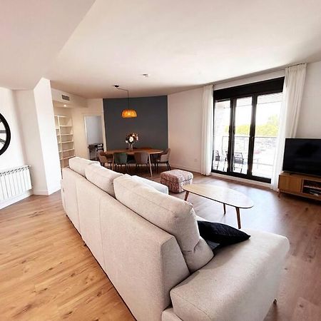 Apartamento De Cuatro Habitaciones En Talavera Talavera de la Reina Eksteriør billede